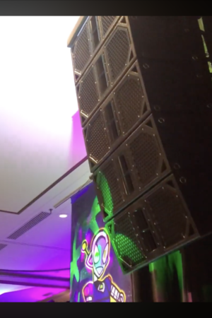 Alternative view of Table Syrup LA1 Line Array System